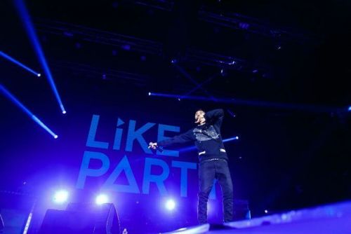 LikeParty   -    !