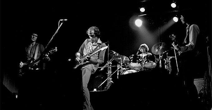     : Dire Straits -   OnAir.ru