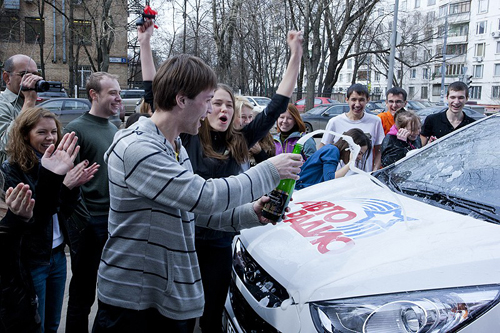 OnAir.ru - "Теремок" на "Авторадио" завершен! Победительница акции получила городской внедорожник!