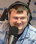ТНТ подает радиосигнал. Станция «Газпром-медиа» и Александра Карманова выйдет в FM-диапазон - OnAir.ru