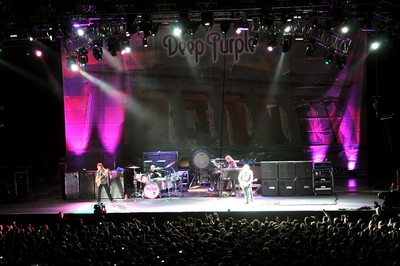 OnAir.ru - "Трибуна Авторадио" на грандиозном рок-концерте Deep Purple