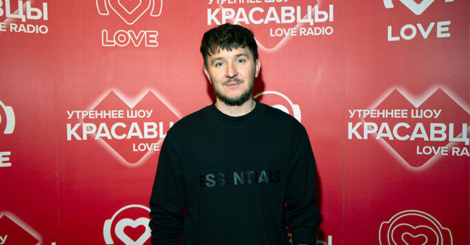       Love Radio -   OnAir.ru