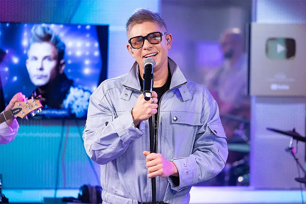 Митя Фомин в «Мурзилки Live»: живой концерт и день рождения в прямом эфире