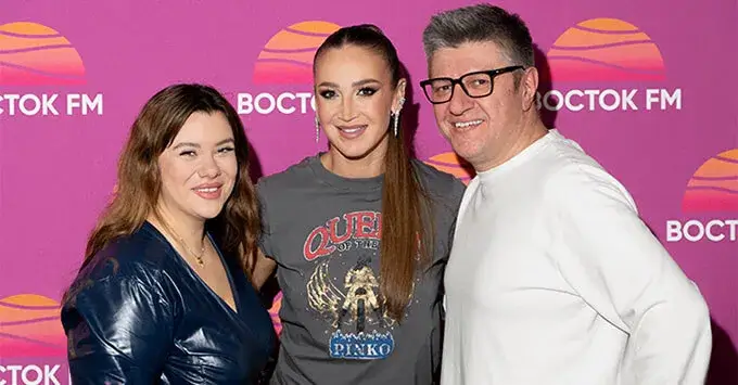 «Восток FM» принимает гостей: Ольга Бузова в шоу «Восточный экспресс»