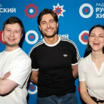 Что происходит в студии, когда микрофон выключен