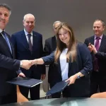 «Восток FM» принимает гостей: Ольга Бузова в шоу «Восточный экспресс»