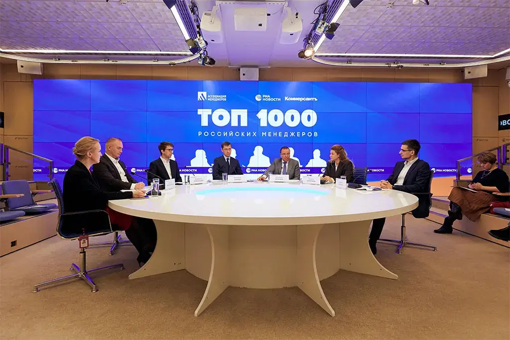 «Русская Медиагруппа» стала информационным партнером рейтинга «ТОП-1000 российских менеджеров»