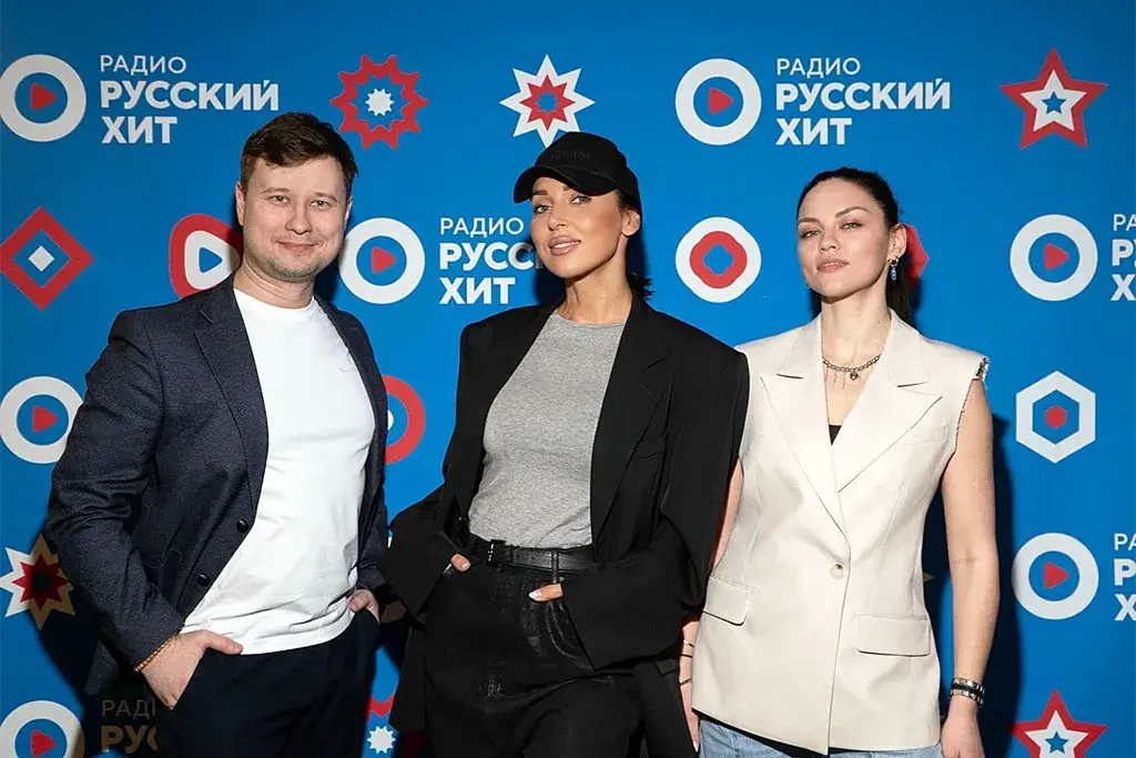 Алсу в утреннем шоу «Интерактивность» на «Радио Русский Хит»