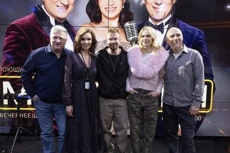 Актеры «Коммерсанта» в шоу «Мурзилки Live» на «Авторадио»: о съемках, 90-х и реакции зрителей