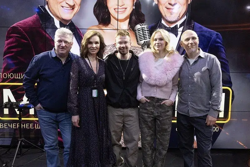 Актеры «Коммерсанта» в шоу «Мурзилки Live» на «Авторадио»: о съемках, 90-х и реакции зрителей