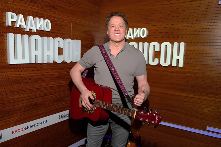 Сергей Любавин в день рождения рассказал о юбилейных планах в эфире «Радио Шансон»