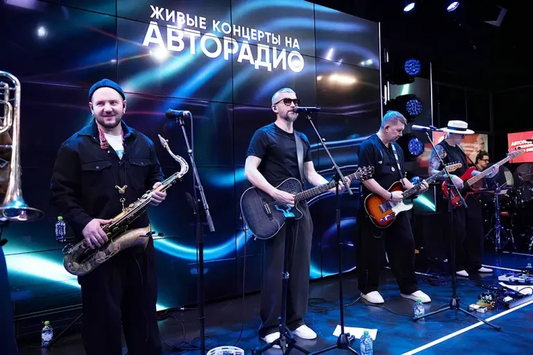 Uma2rman исполнили «Настю» в прямом эфире «Авторадио» для Анастасии Сиваевой