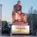 Техника на выброс как ритуал обновления: ТУСУР готовится ко Дню радио