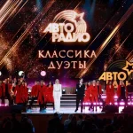 Студенты УрФУ привели в порядок памятник Александру Попову