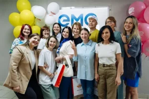 «Европейская медиагруппа» в Екатеринбурге креативно отпраздновала День радио