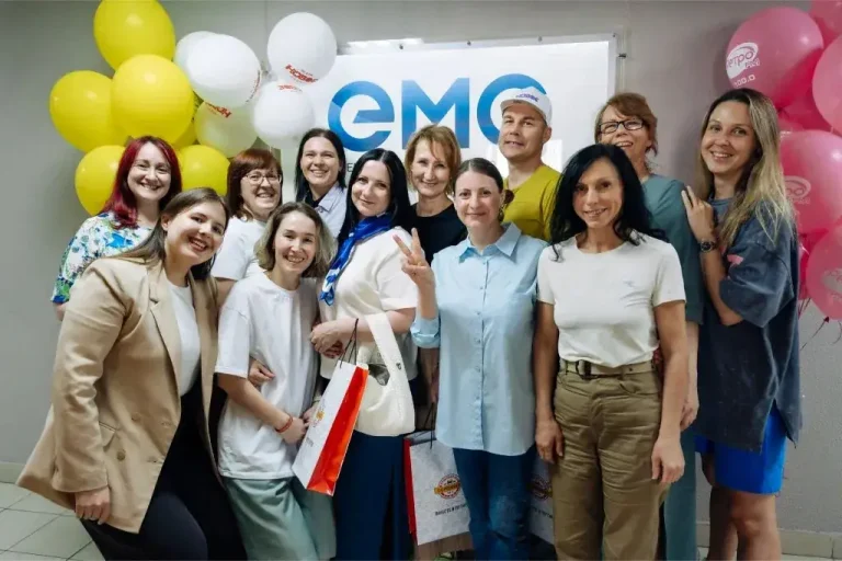 «Европейская медиагруппа» в Екатеринбурге креативно отпраздновала День радио