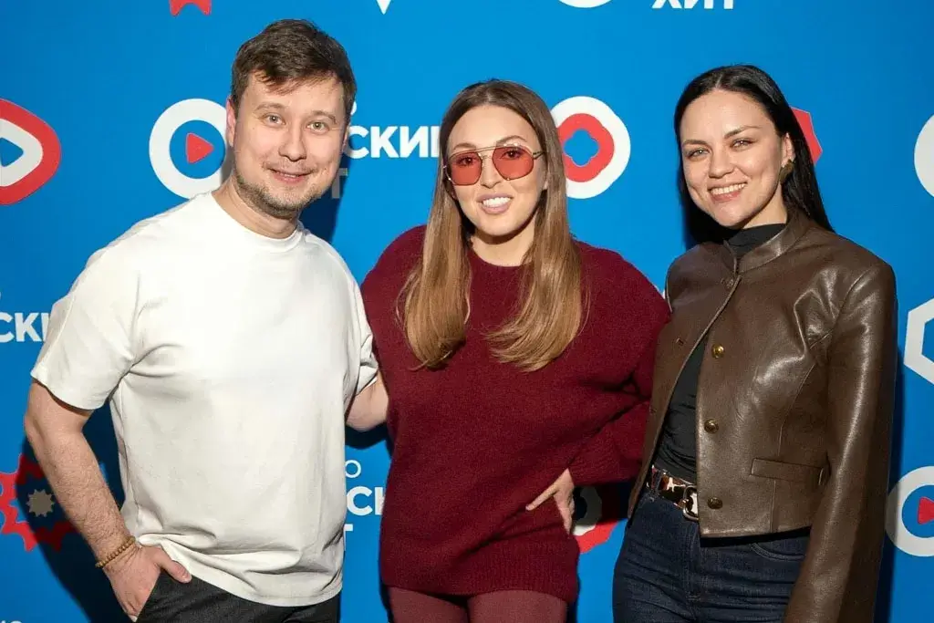 Ирина Дубцова в утреннем шоу «Интерактивность» на «Радио Русский Хит»