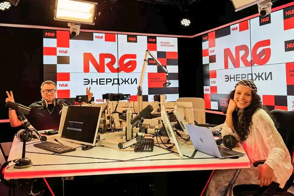 JOYСТИКИ 2.0 выходят в эфир из новой студии Радио ЭНЕРДЖИ (NRG)