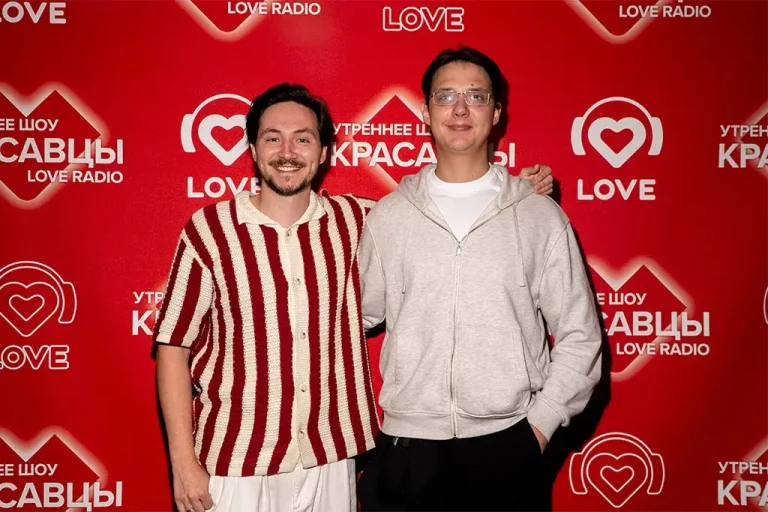 Тима Белорусских стал гостем утреннего шоу Love Radio