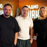 Ведущих режут пачками: радио избавляется от живых голосов
