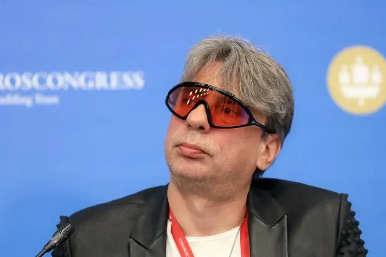 Роман Емельянов обсудит роль радио и технологий в искусстве будущего