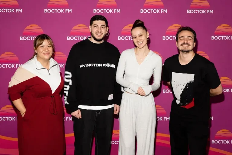 Артём Mellikson и Мадина Kargayy в шоу «Восточный экспресс» на «Восток FM»
