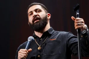 Comedy Radio поддержит концерт Гурама Амаряна в Петербурге