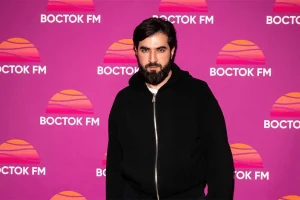 ELMAN рассказал о новых релизах, ИИ и семье в эфире «Восток FM»