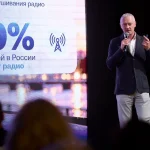 Ваня Дмитриенко представит новую акустическую программу на «Европе Плюс»
