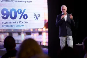 Радио и стриминг: почему их музыкальные чарты так различаются